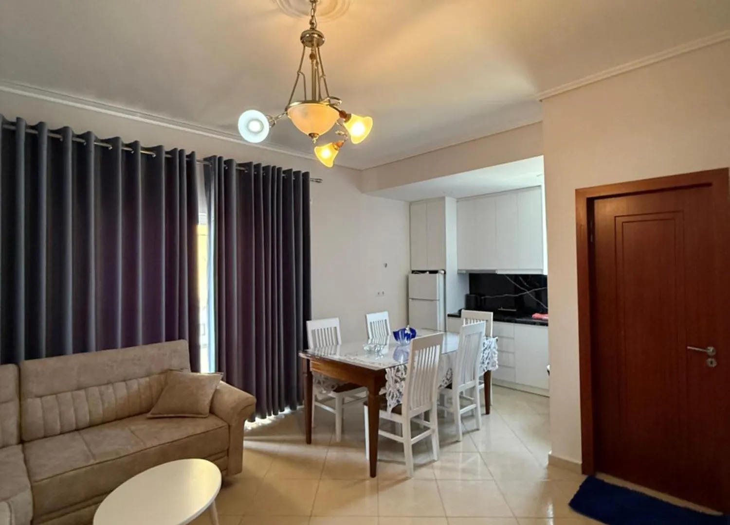 Ylli'S Apartments Sarandë