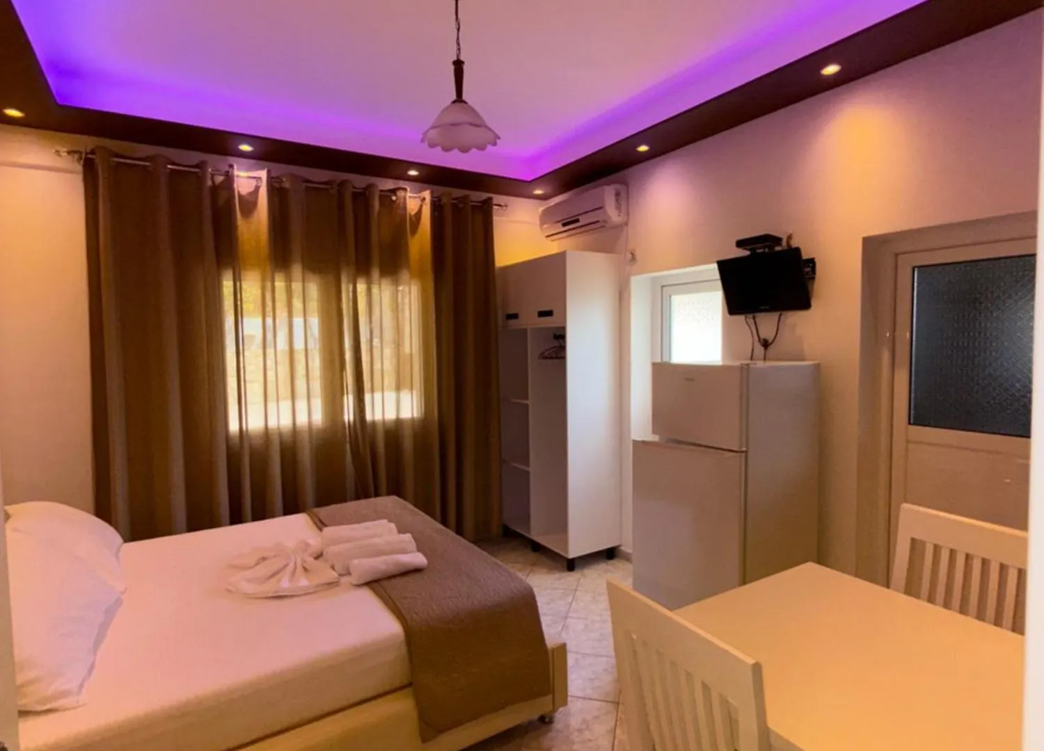Ylli'S Apartments Sarandë 0*,  阿尔巴尼亚